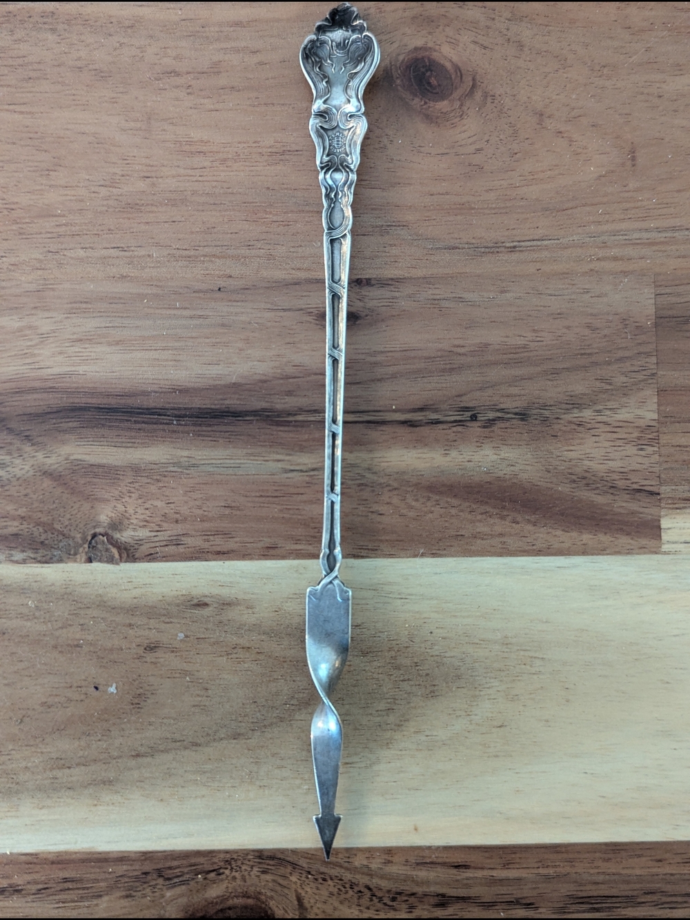 Art Nouveau Sterling Silver Antique Unger Brothers "Douvaine" Butter Pick - Picture 7 of 7